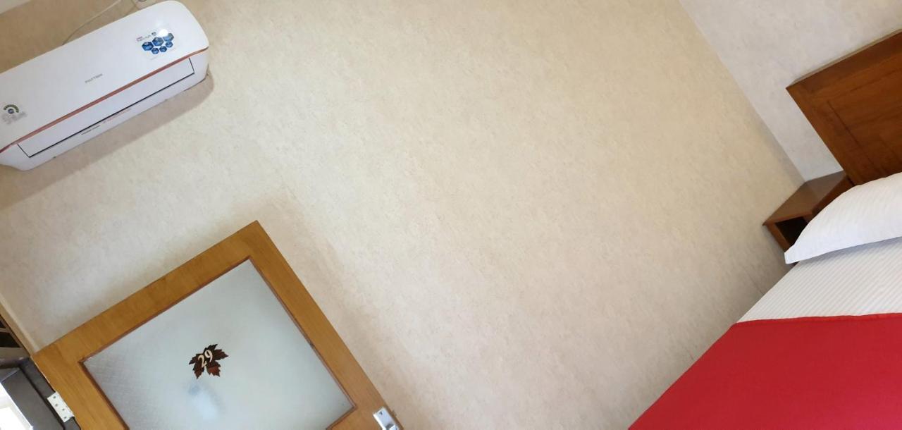 Maple Tree Homestay Maguwo Dış mekan fotoğraf